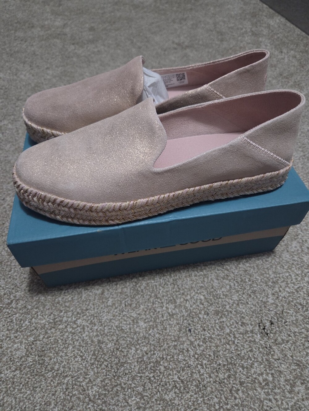 NIB TOMS Carolina Espadrille Slip-On Pale Rose Metallic Suede Women’s Size 9